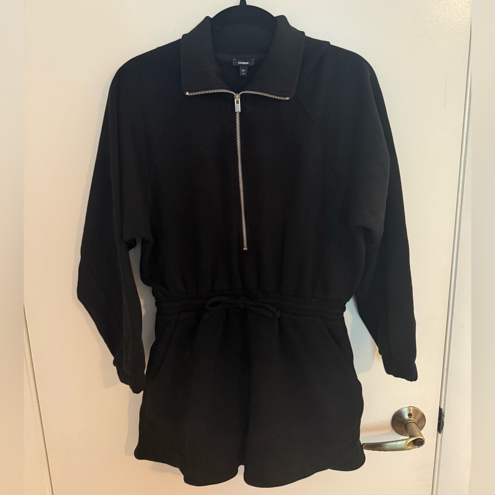 Express long sleeve, half zip romper